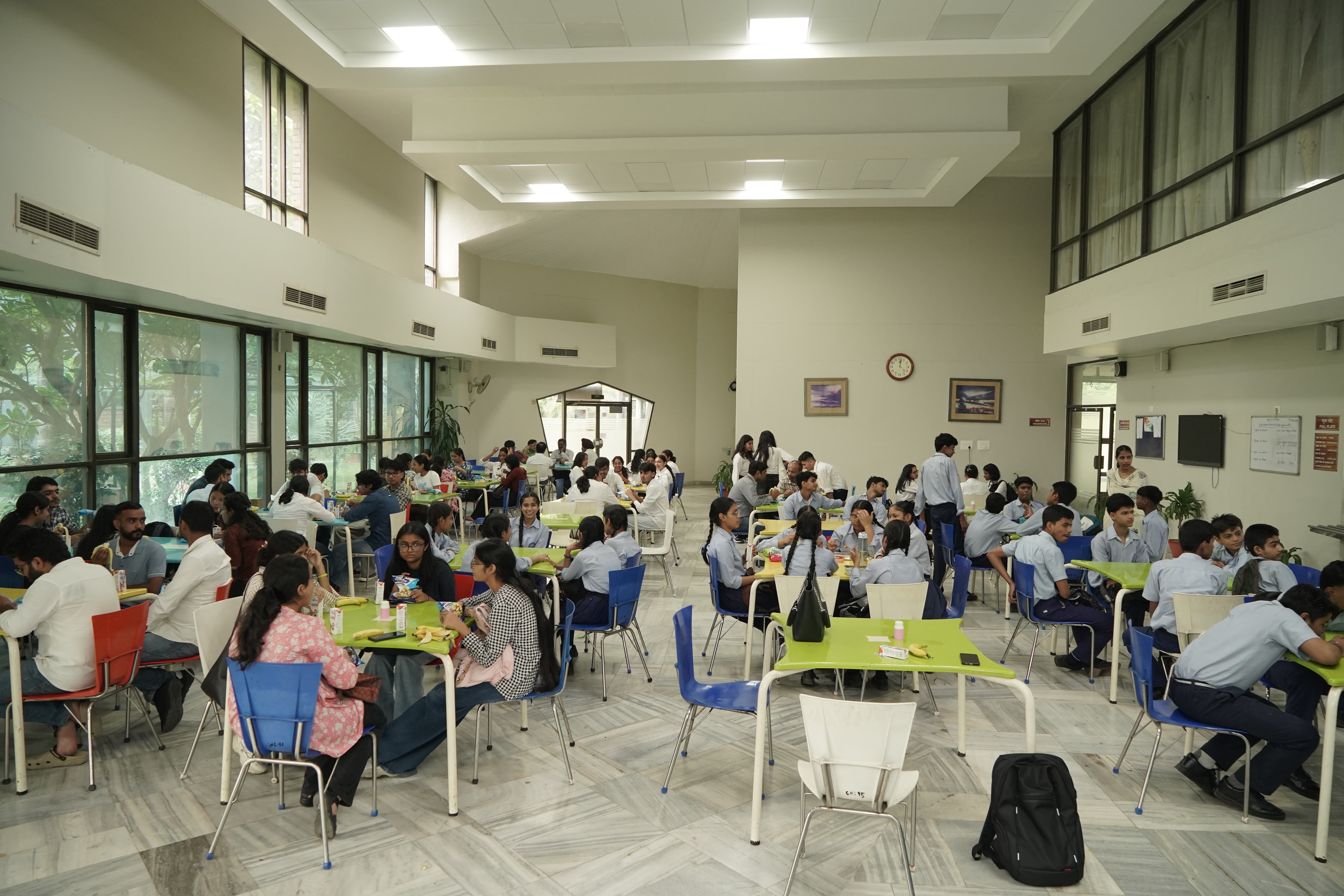 CSIR-IMTECH ने 'ओपन डे आउटरीच' मनाया और मैस्कॉट 'CIRA' को पेश किया